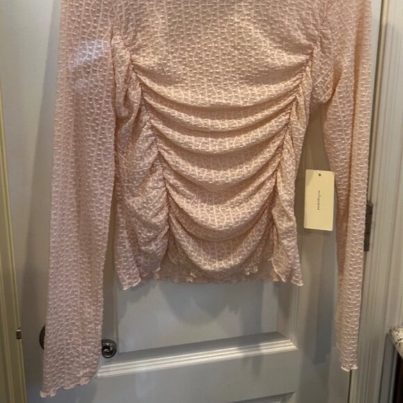 Peach Clothing XL Sheer Fitted Juniors Top - Picture 3 of 8